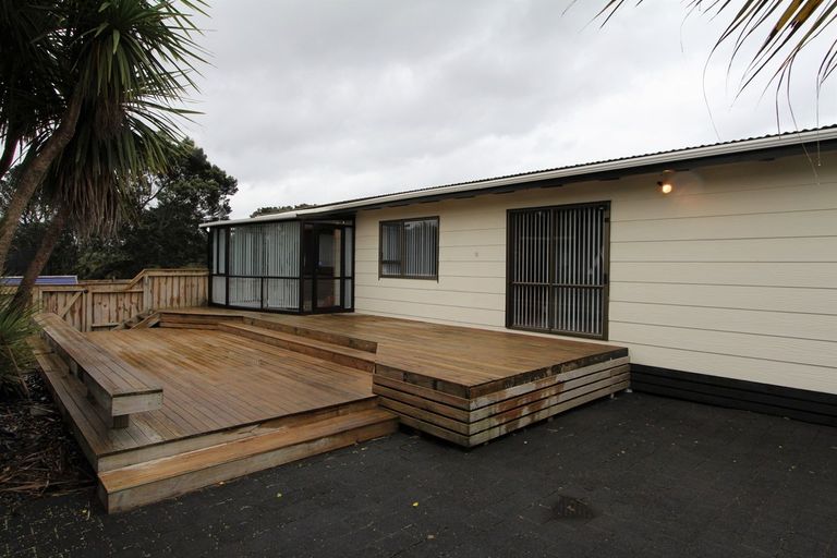 Photo of property in 23 Bluewater Place, Wattle Downs, Auckland, 2103