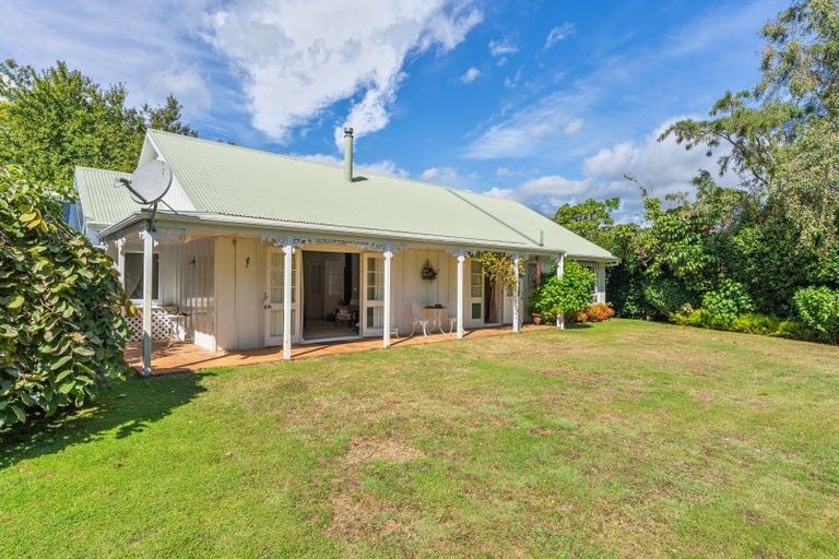 Photo of property in 40 Wi Tako Street, Manakau, Levin, 5573