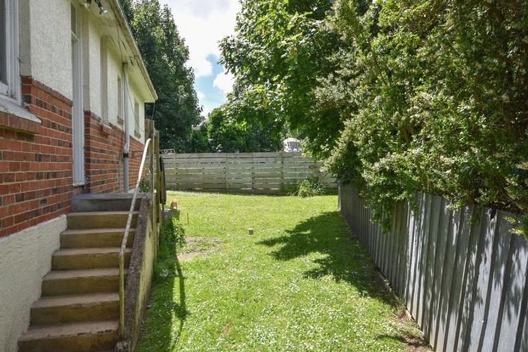 Photo of property in 14 Frasers Road, Glenross, Dunedin, 9011