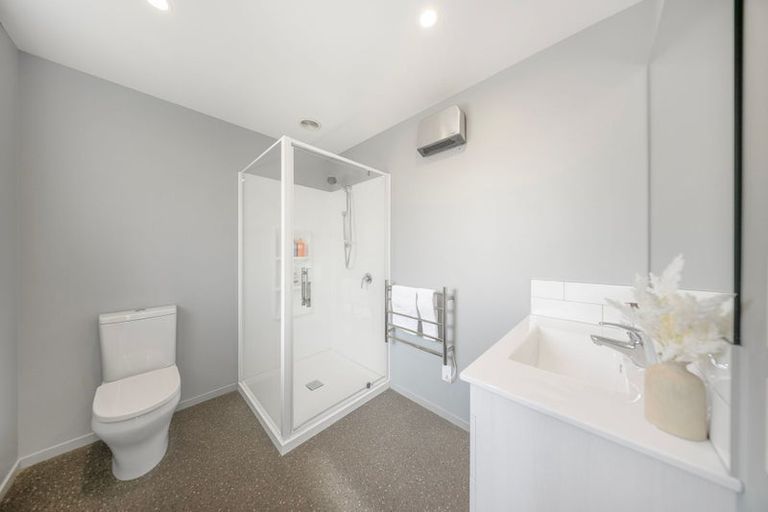 Photo of property in 28 Rodeo Drive, Te Anau, 9600