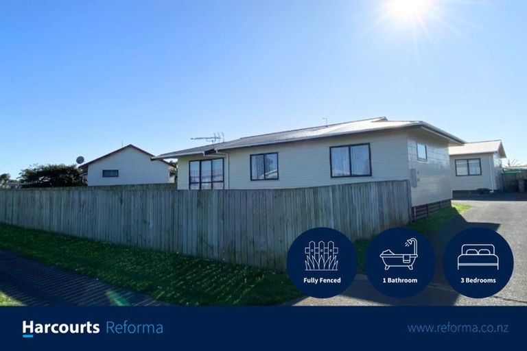 Photo of property in 1/16 Templeton Place, Clendon Park, Auckland, 2103