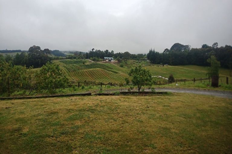 Photo of property in 135 Kelling Road, Upper Moutere, 7175