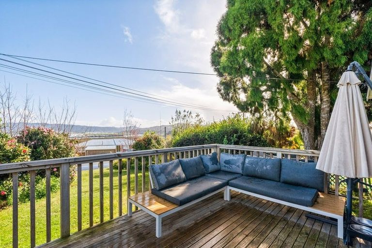 Photo of property in 102 Old Onerahi Road, Onerahi, Whangarei, 0110