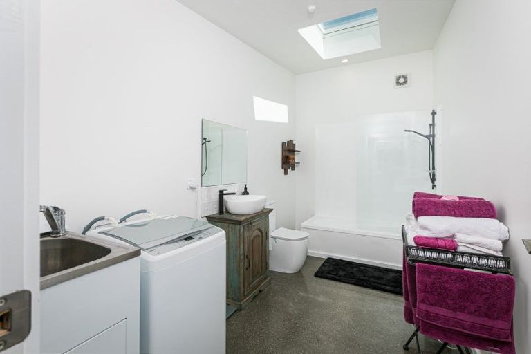 Photo of property in 20 White Road, Otane, 4202