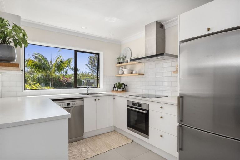 Photo of property in 76 Poike Road, Hairini, Tauranga, 3112