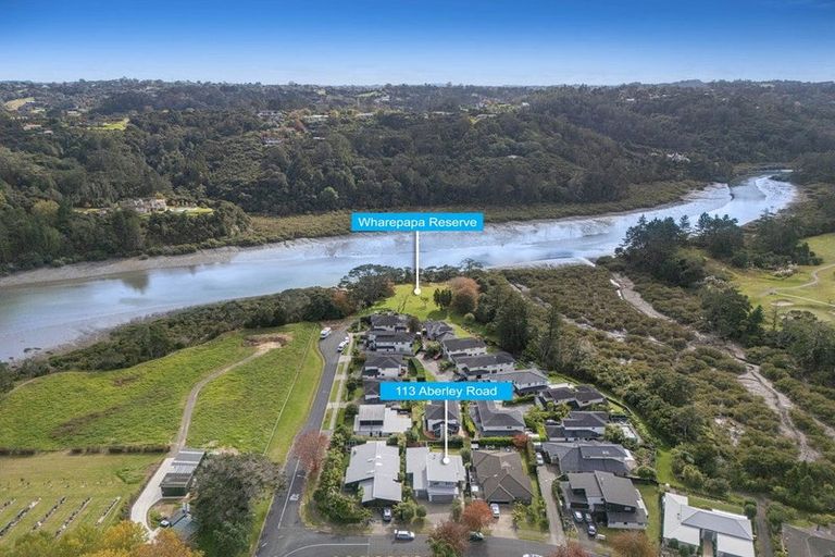 Photo of property in 113 Aberley Road, Schnapper Rock, Auckland, 0632