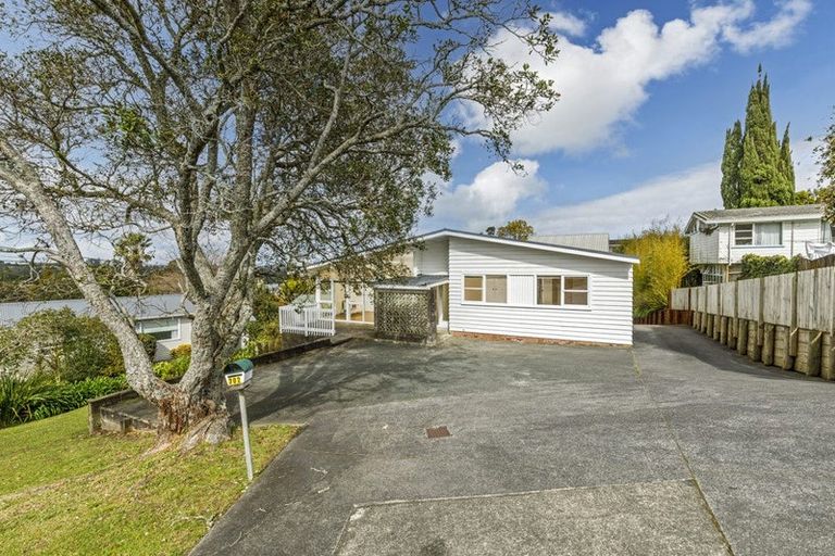 Photo of property in 1/302 Glenfield Road, Glenfield, Auckland, 0629
