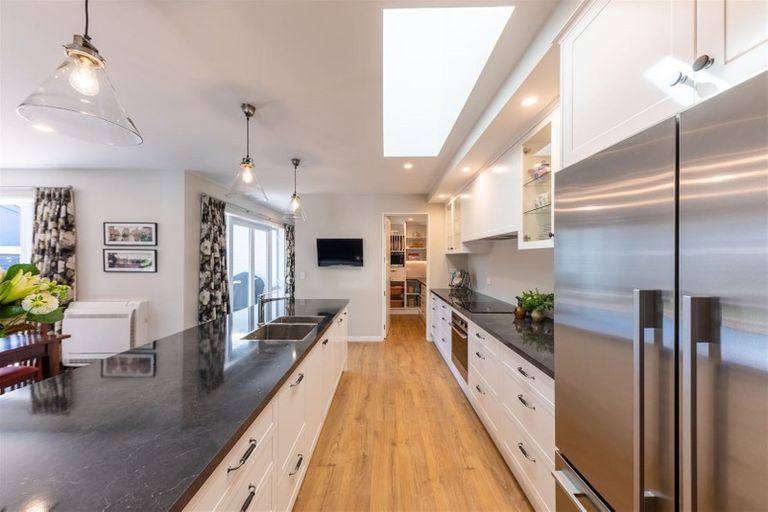 Photo of property in 114 Paparoa Street, Papanui, Christchurch, 8053