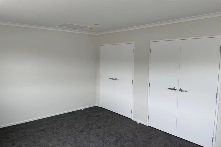 Photo of property in 23 Stockport Grove, Churton Park, Wellington, 6037