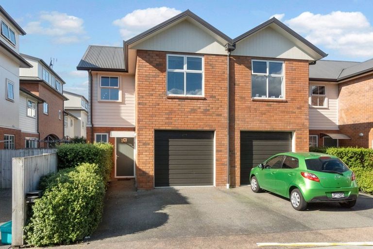 Photo of property in 16 Chiefs Court, Hamilton East, Hamilton, 3216