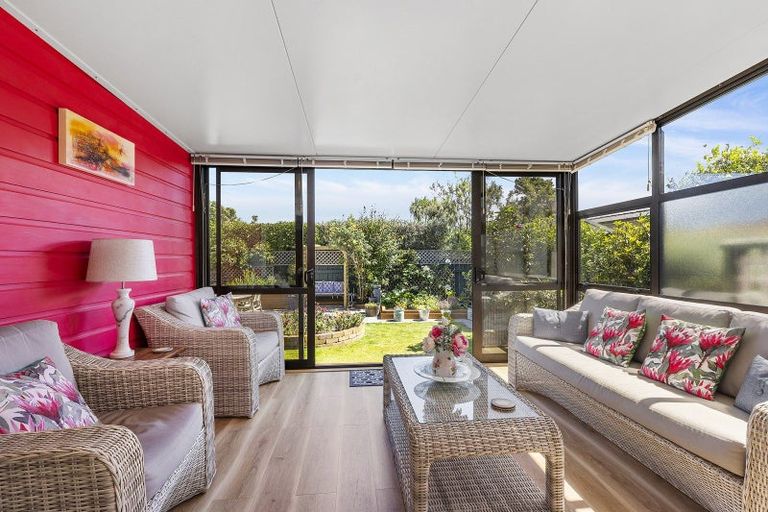 Photo of property in 83 Ira Street, Miramar, Wellington, 6022