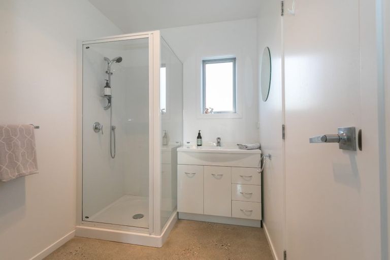 Photo of property in 3 Finch Street, Albert Town, Wanaka, 9305