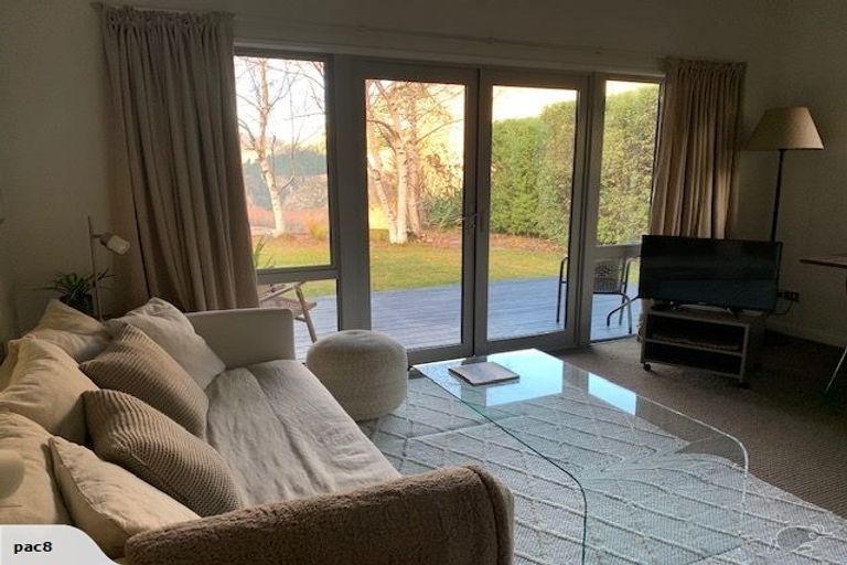 Photo of property in 38 Amber Close, Arthurs Point, Queenstown, 9371