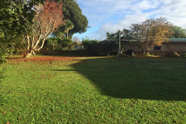 Photo of property in 25 Liverpool Street, Papakura, 2110