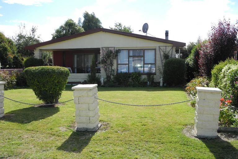 Photo of property in 14 Grace Street, Waimate, 7924