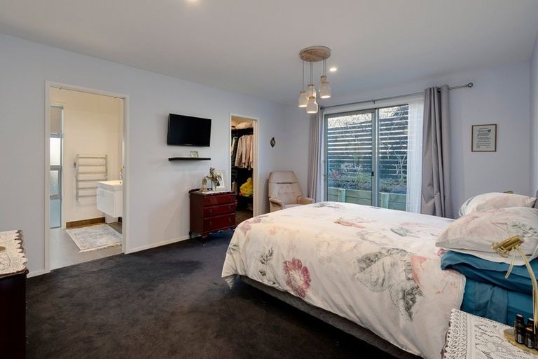 Photo of property in 12 Devenish Place, Atawhai, Nelson, 7010