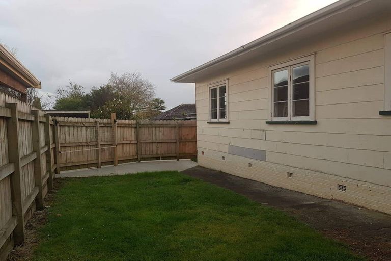 Photo of property in 22 Birdwood Road, Pukekohe, 2120