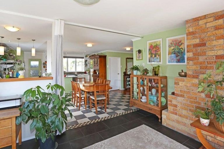 Photo of property in 31 Victoria Avenue, Waiuku, 2123