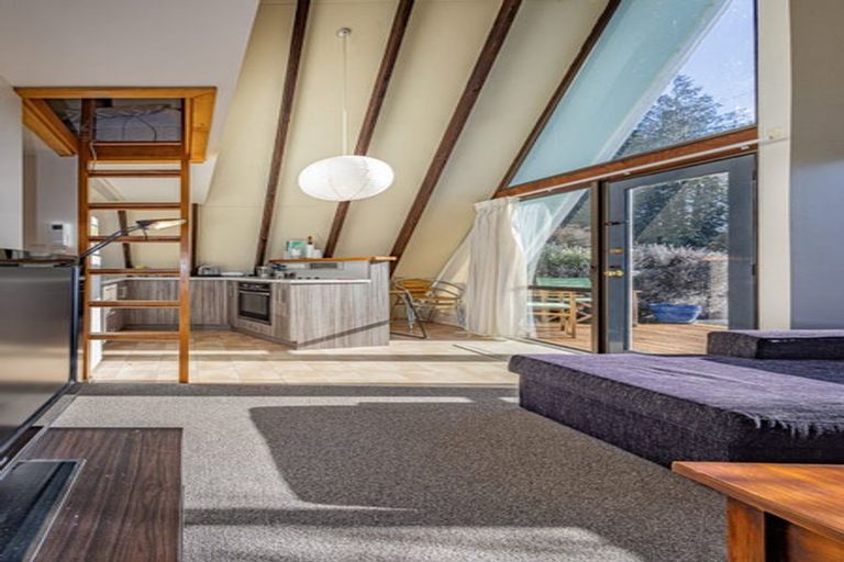 Photo of property in 16 Shannon Street, Ohakune, 4625