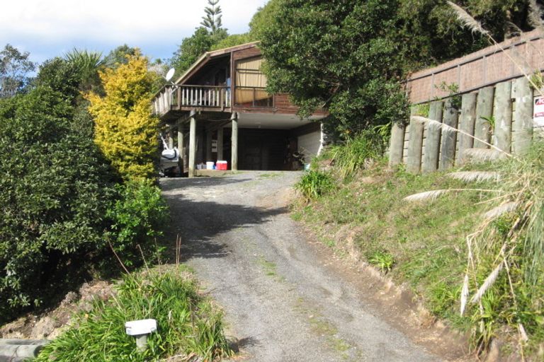 Photo of property in 35 Motuhoa Road, Tairua, 3508