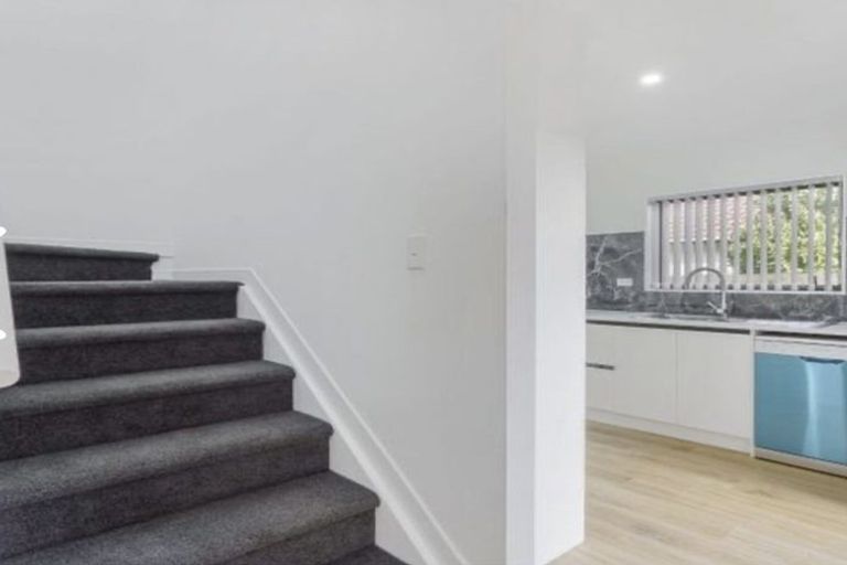 Photo of property in 127b Russell Road, Manurewa, Auckland, 2102