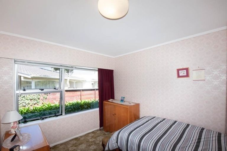 Photo of property in 46 Cranwell Street, Churton Park, Wellington, 6037