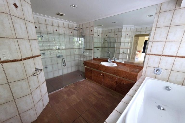 Photo of property in 96 Gravatt Road, Papamoa Beach, Papamoa, 3118