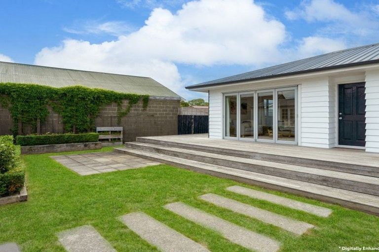 Photo of property in 100a Sparks Road, Hoon Hay, Christchurch, 8025