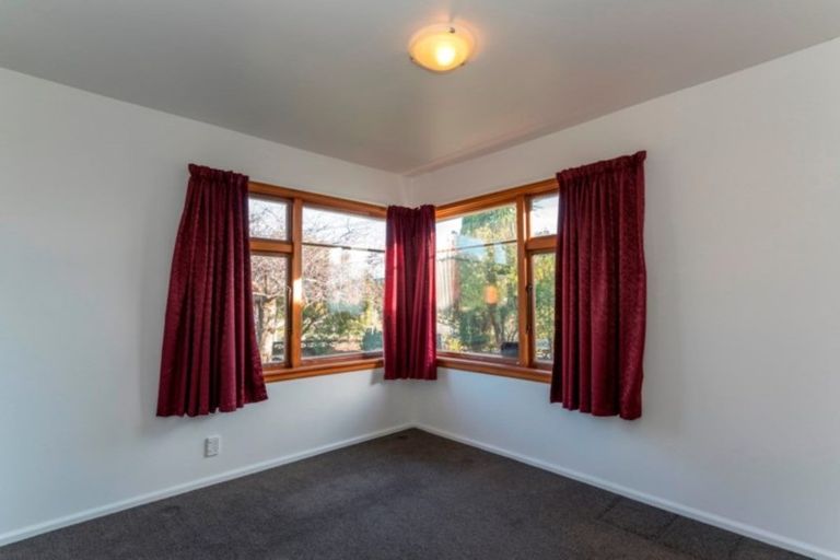 Photo of property in 27 Ravenna Street, Avonhead, Christchurch, 8042