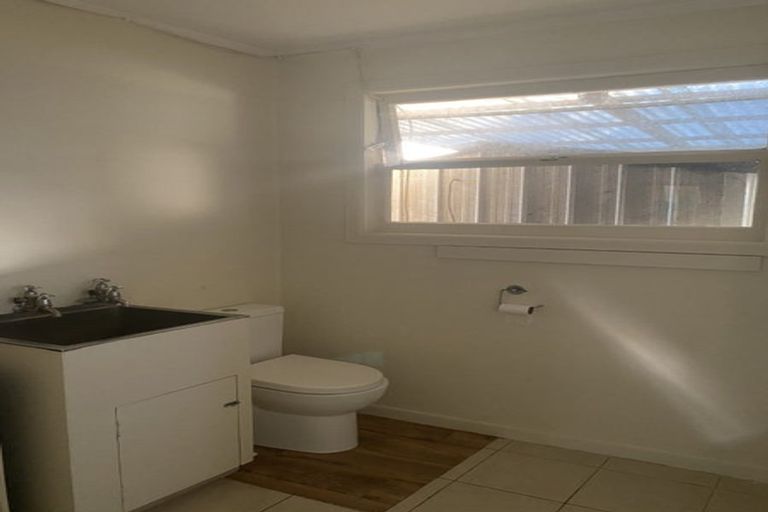 Photo of property in 33 Mccracken Avenue, Hillcrest, Hamilton, 3216