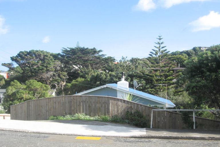 Photo of property in 39 Thornley Street, Titahi Bay, Porirua, 5022