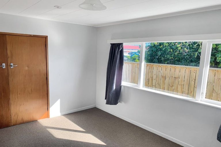 Photo of property in 12 Robinson Street, Foxton, 4814