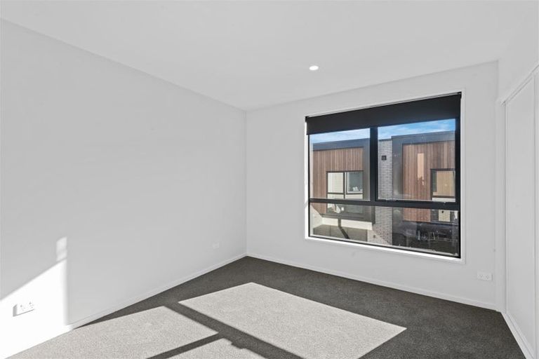 Photo of property in 5/325 Lincoln Road, Addington, Christchurch, 8024