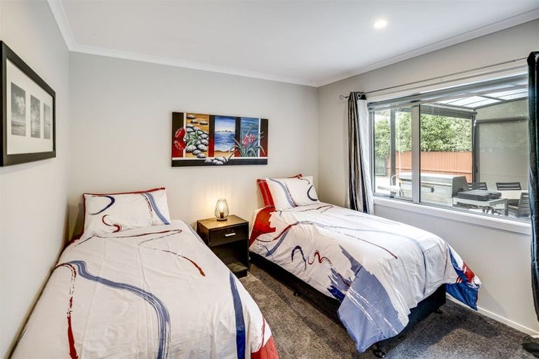 Photo of property in 103a Main Rd Clive, Clive, 4102