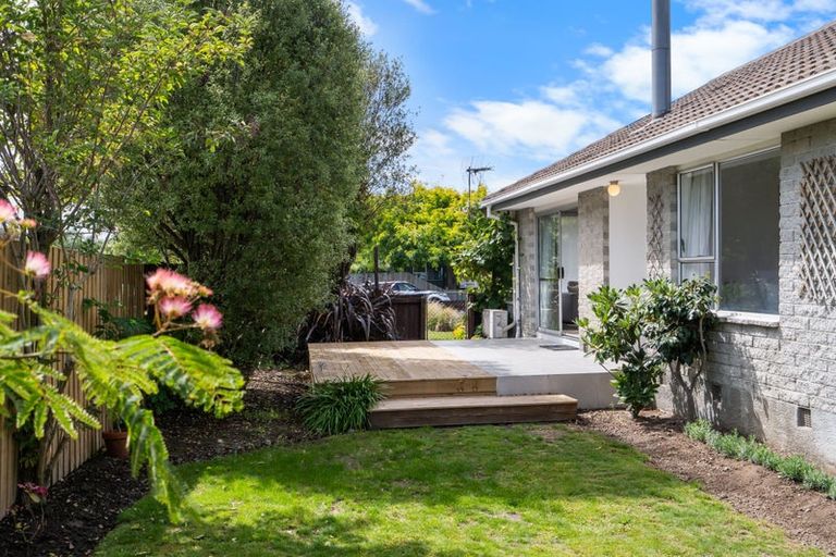 Photo of property in 56 Charnwood Crescent, Bishopdale, Christchurch, 8051