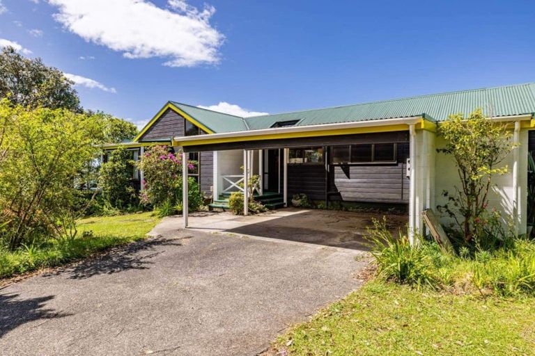 Photo of property in 2 Tui Grove, Paihia, 0200