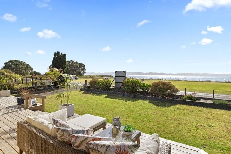 Photo of property in 915 East Coast Road, Kaiaua, Pokeno, 2473