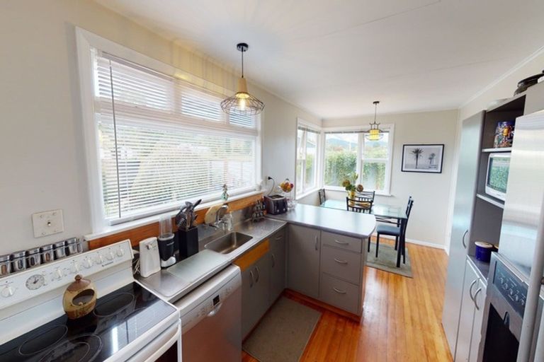 Photo of property in 37 Grey Street, Shannon, 4821