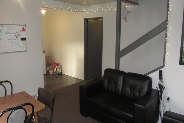 Photo of property in 809-811 Great King Street, North Dunedin, Dunedin, 9016