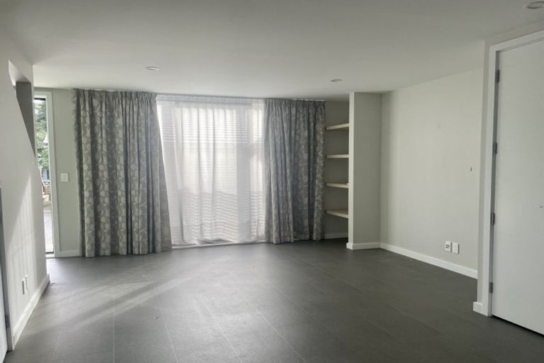 Photo of property in 2/60 Broderick Road, Johnsonville, Wellington, 6037