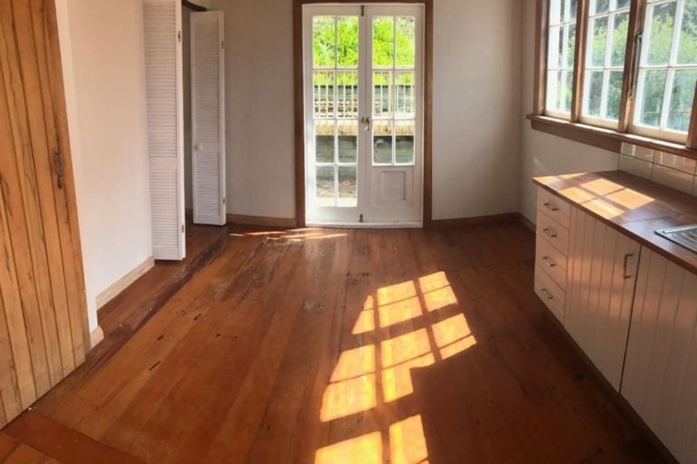 Photo of property in 1245 East Coast Road, Redvale, Albany, 0794