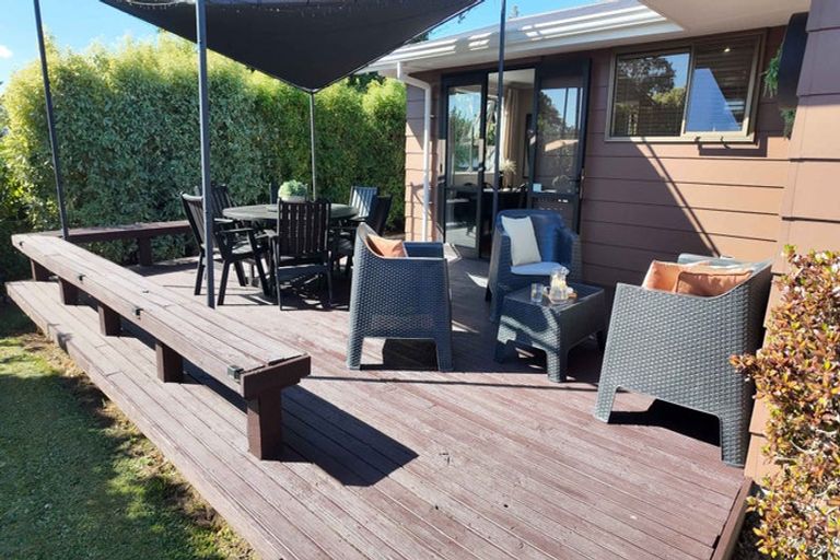 Photo of property in 50 Cascade Crescent, Westbrook, Palmerston North, 4412