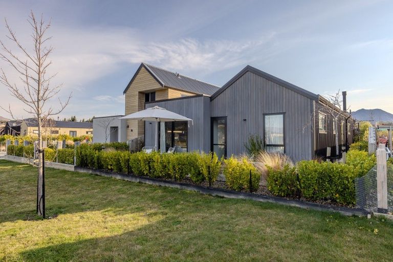 Photo of property in Northlake, 4 Riverslea Road, Wanaka, 9305