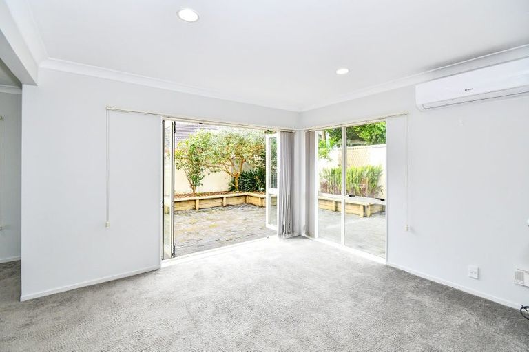 Photo of property in 1/132 Millhouse Drive, Northpark, Auckland, 2013