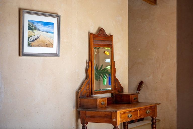 Photo of property in 18 Lichen Grove, Russell, 0272