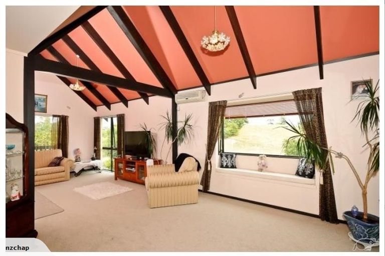 Photo of property in 32 Palm Grove Drive, Western Heights, Hamilton, 3200