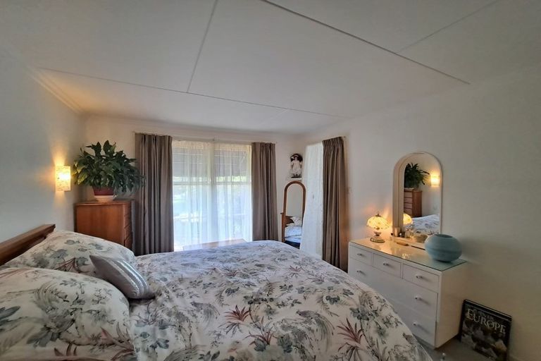 Photo of property in 78 Mangorei Road, Strandon, New Plymouth, 4312