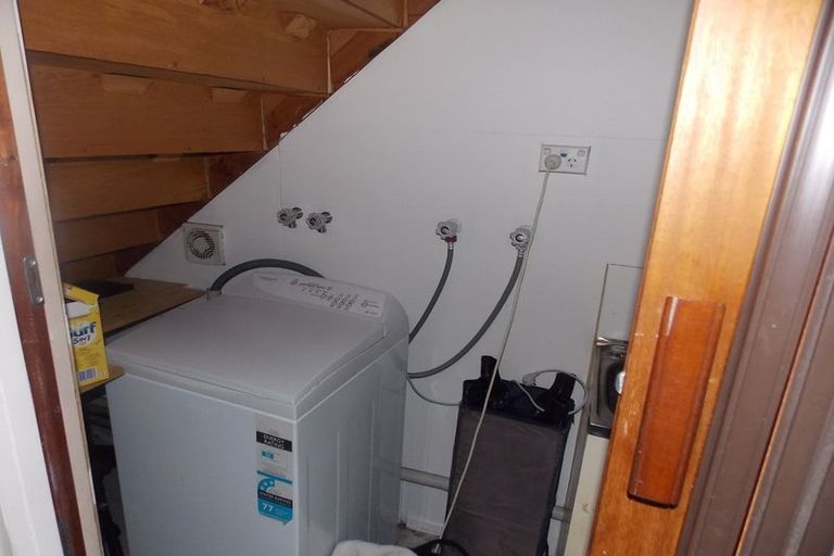 Photo of property in 34 Kelvin Grove Road, Kelvin Grove, Palmerston North, 4414