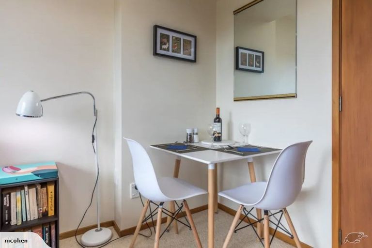 Photo of property in 20-22 Austin Road, Greenhithe, Auckland, 0632