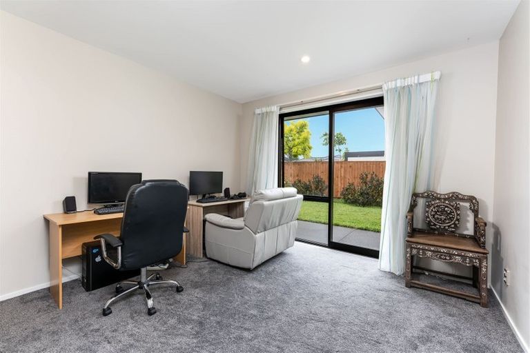 Photo of property in 9 Augustine Drive, Aidanfield, Christchurch, 8025
